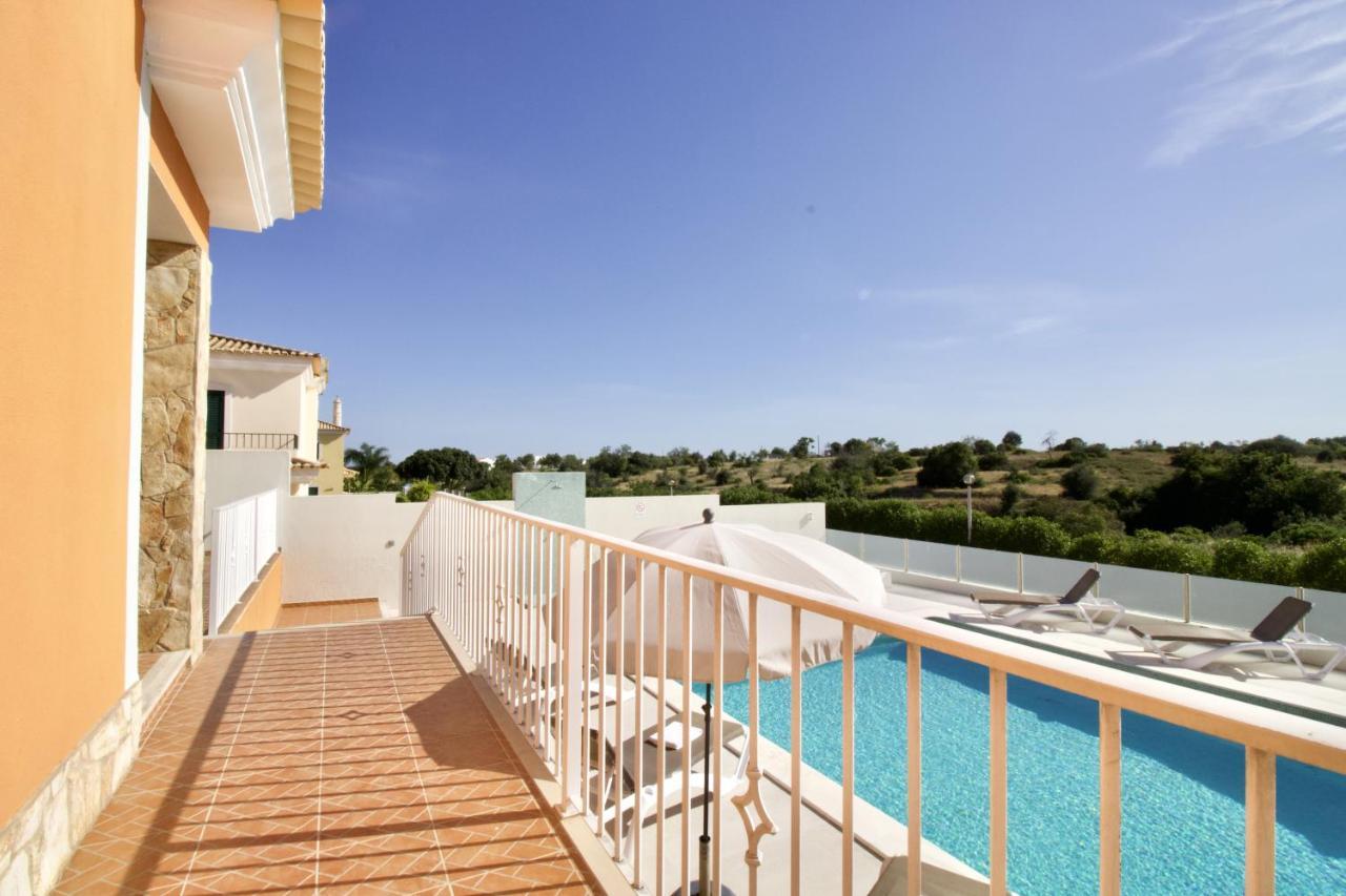 Villa Rosa *